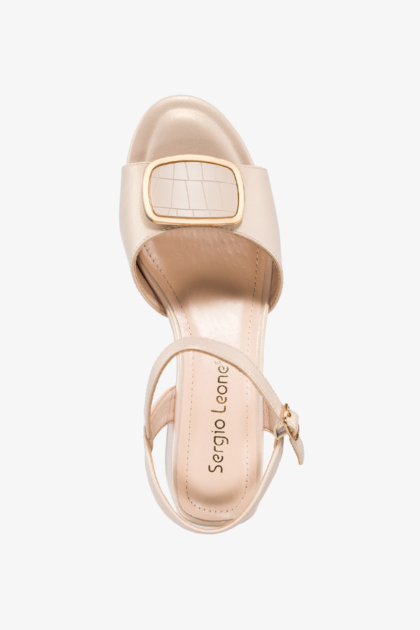 Beżowe sandały damskie Sergio Leone perłowe z ozdobą na szerokim klocku skórzana wkładka SK892-CA