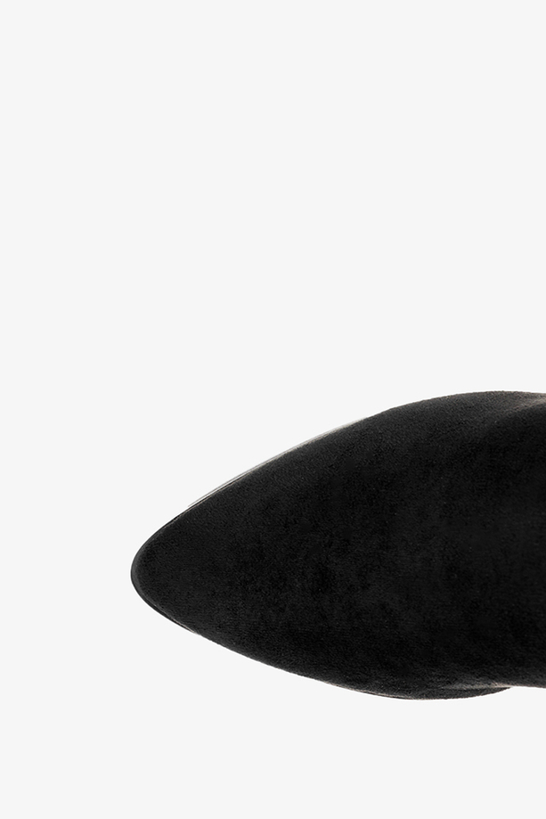 Czarne kozaki za kolano damskie na ozdobnym obcasie z elastyczną cholewką Casu D212X12-B