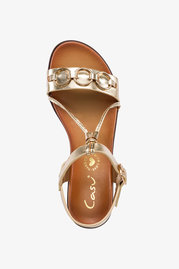 Złote sandały damskie błyszczące płaskie złota ozdoba Casu K24X6-G