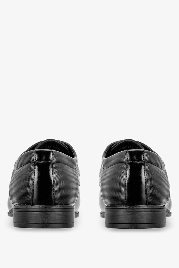 Czarne buty wizytowe Casu MXC405