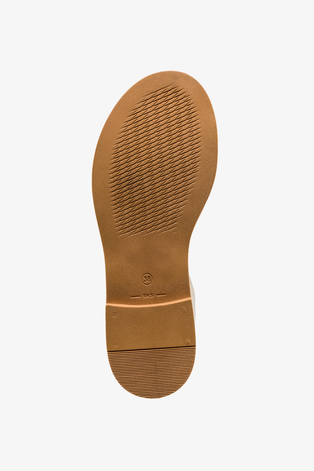 Beżowe sandały skórzane damskie z gumką ozdobna płaska podeszwa PRODUKT POLSKI Casu 40382
