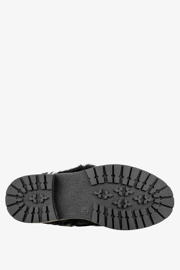 Czarne botki z futerkiem sznurowane Casu CT900HA