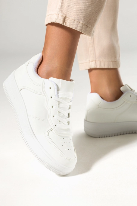 Białe sneakersy damskie buty sportowe na platformie sznurowane Casu 77039-2