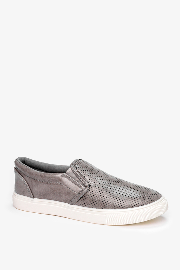 Szare buty sportowe slip on ażurowe Casu 29371