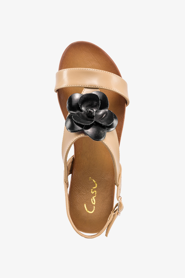 Beżowe sandały z kwiatem damskie płaskie Casu K24X3-BE